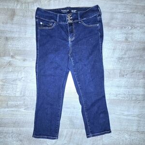 Torrid Women's Capri Blue Jeans